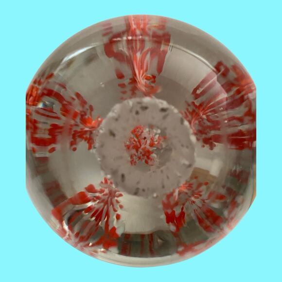 Vintage Round Handblown Art Glass Paperweight Six Stemmed Red & White Flowers - Picture 10 of 14